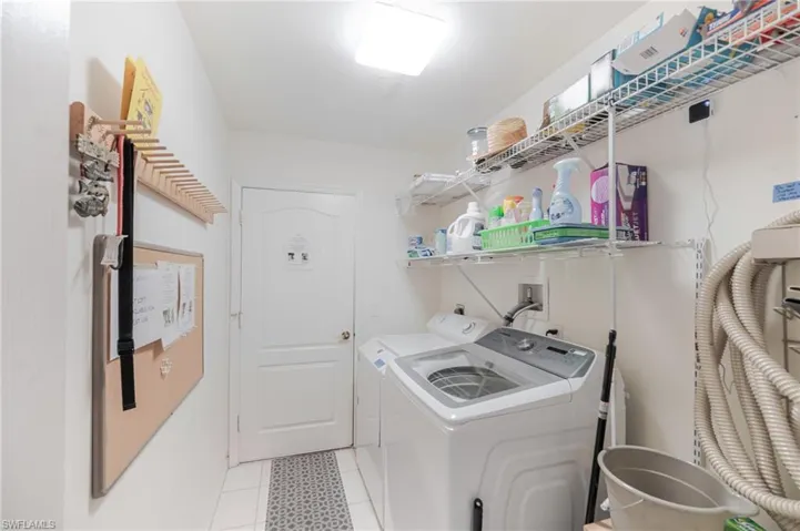 105 Sw 39th Pl, Cape Coral, Florida 33991