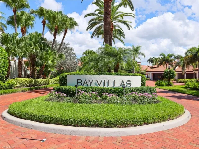 Bay Villas Entrance