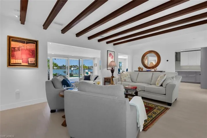 2143  Marina  DR, Naples, FL 34102
