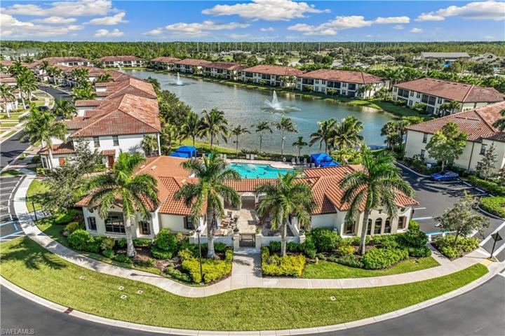 Aerial of clubhouse