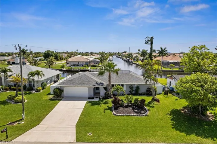 Welcome to 3817 SW 2nd Ave