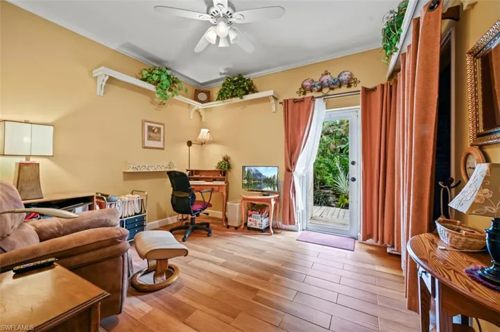 671  21st NW ST, Naples, FL 34120