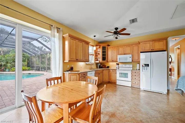 671  21st NW ST, Naples, FL 34120