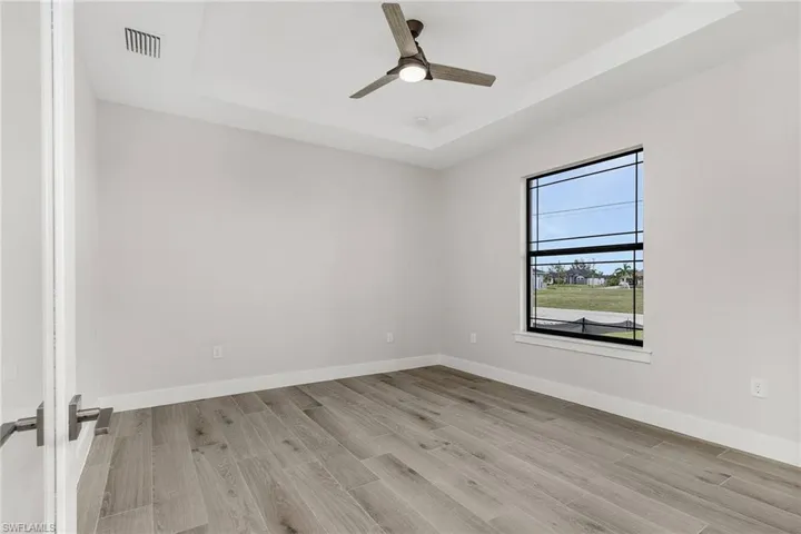 Den/Game Room