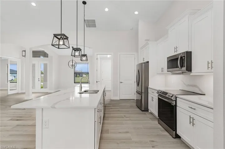 1916 Nw 34th Ave, Cape Coral Fl 33993