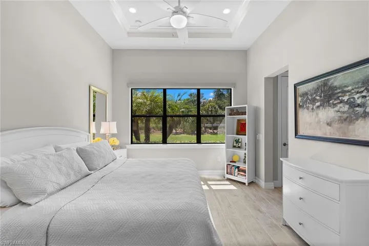 7253 Wilton Dr, Naples, Florida 34109