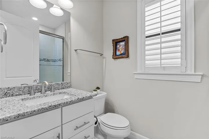 7253 Wilton Dr, Naples, Florida 34109