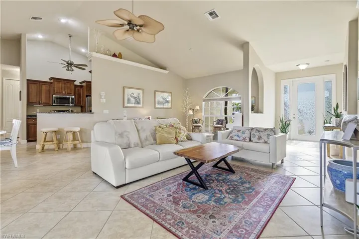 4228 Sw 23rd Pl, Cape Coral, Florida 33914