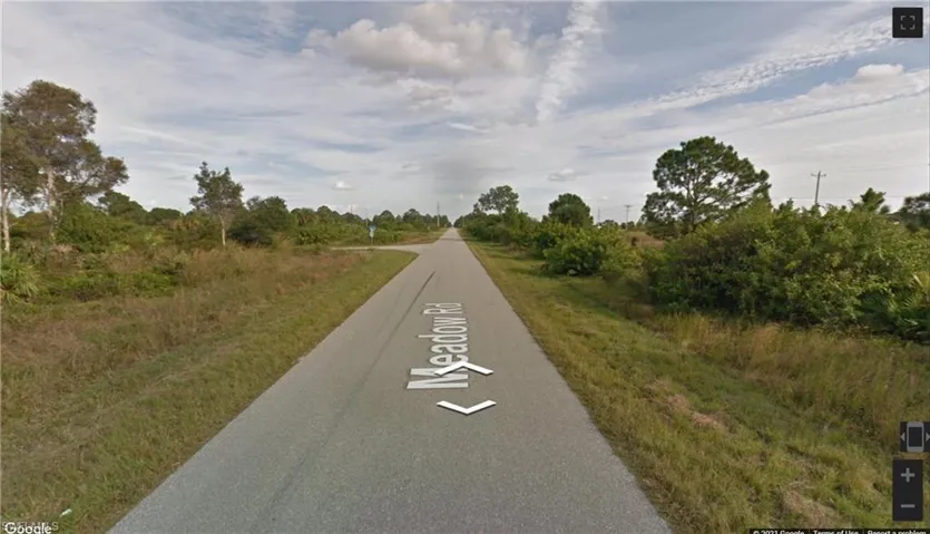 2902 Meadow Rd, Lehigh Acres, Florida 33974