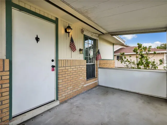 3297 Royal Canadian Trce 1, Fort Myers, Florida 33907