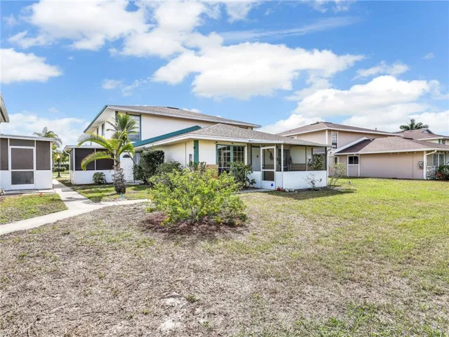 3297 Royal Canadian Trce 1, Fort Myers, Florida 33907