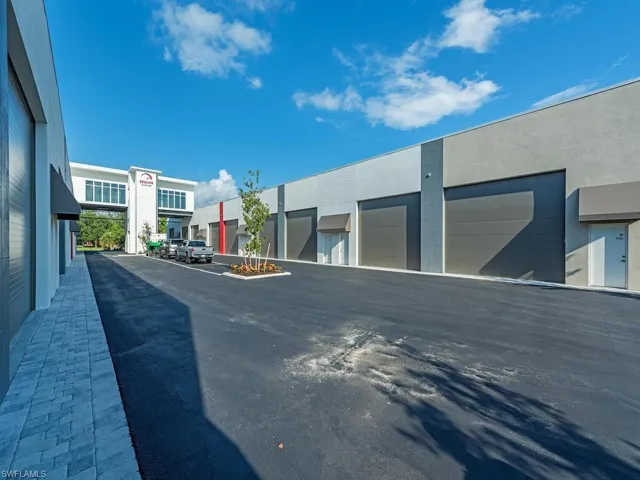 Motor Court