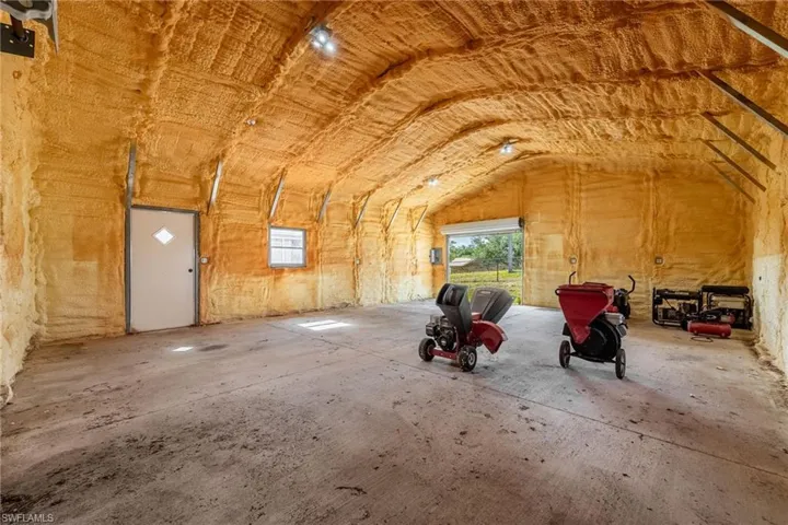 550  Caloosa Estates  DR, Labelle, FL 33935