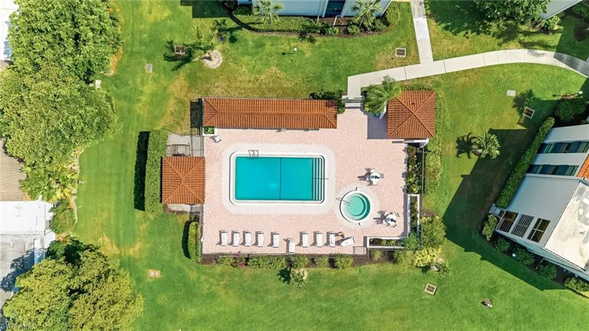 3615  Boca Ciega  DR, Naples, FL 34112