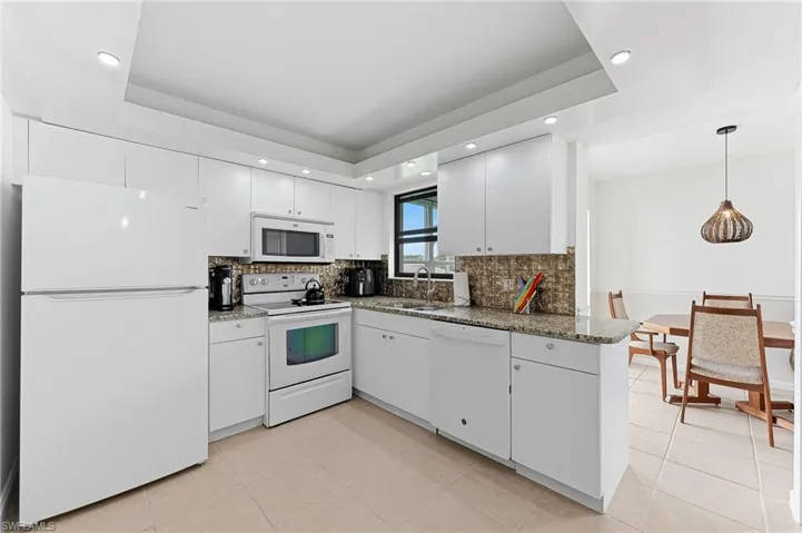 3615  Boca Ciega  DR, Naples, FL 34112