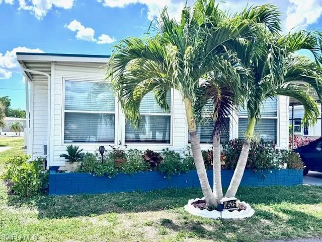 14525 Battery Bend, North Fort Myers, Florida 33917
