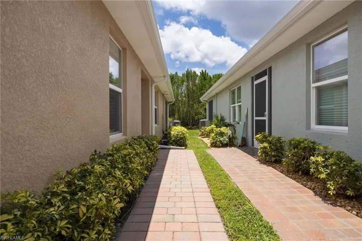 2052  Pigeon Plum  WAY, North Fort Myers, FL 33917