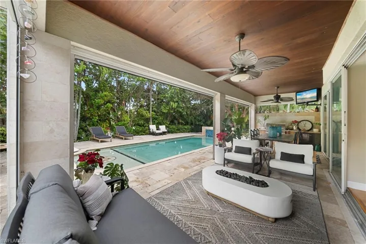 3638 Zion Park Ct, Naples, Florida 34116