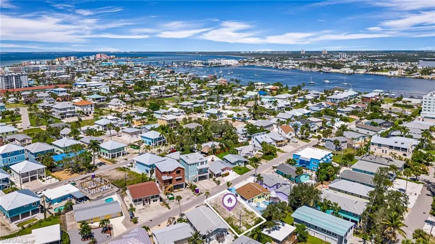 210 Fairweather Ln, Fort Myers Beach, Florida 33931