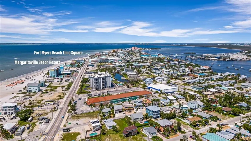 210 Fairweather Ln, Fort Myers Beach, Florida 33931