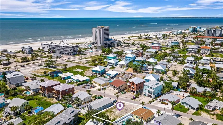 210 Fairweather Ln, Fort Myers Beach, Florida 33931