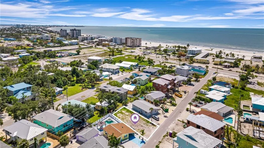 210 Fairweather Ln, Fort Myers Beach, Florida 33931