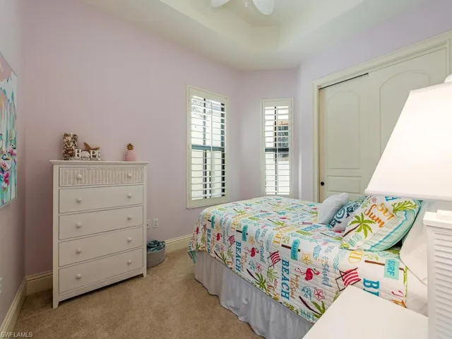 8000  Cordoba  PL, Naples, FL 34113