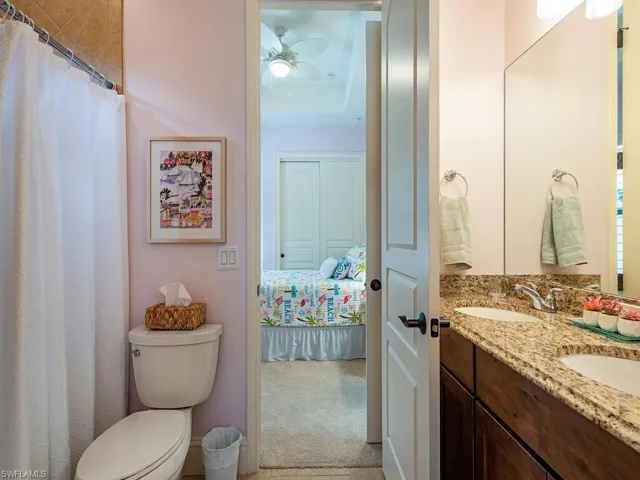 8000  Cordoba  PL, Naples, FL 34113