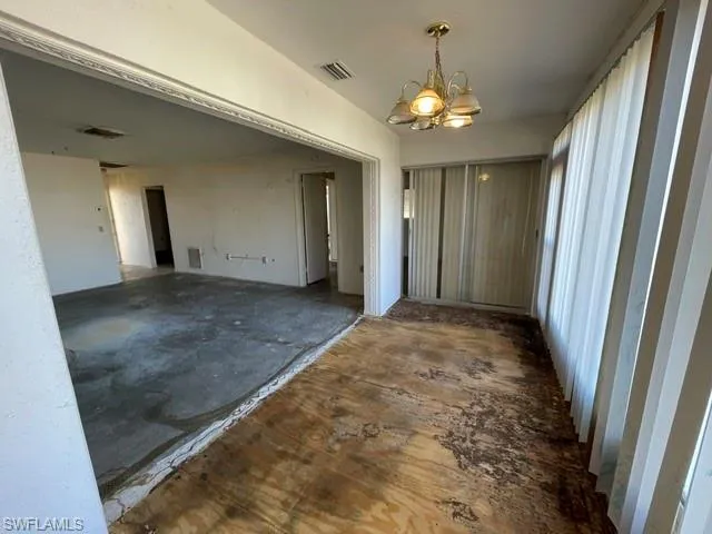 Florida Room toward Living Room