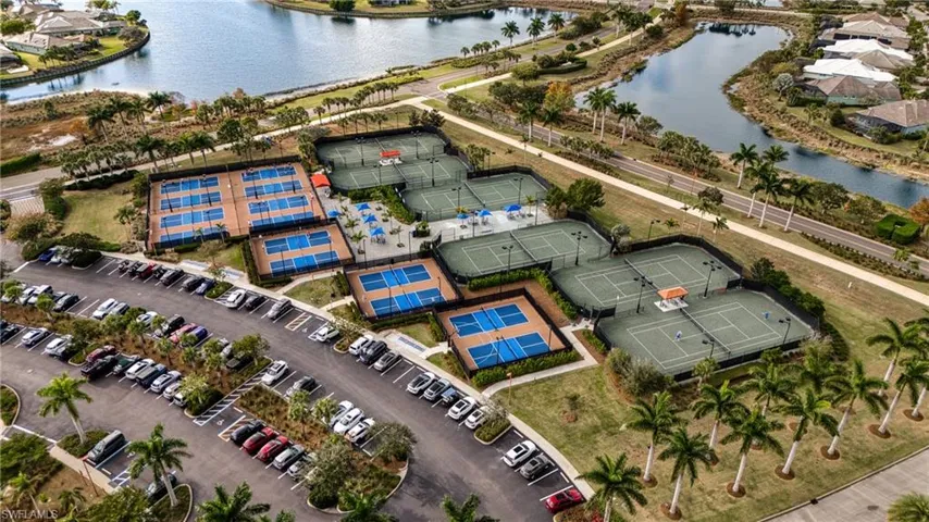 Resort-style amenities at Isles of Collier Preserve