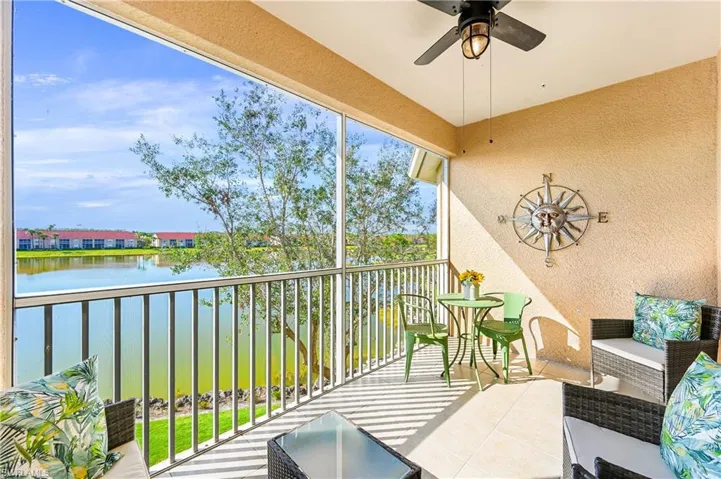 2730  Cypress Trace  CIR, Naples, FL 34119