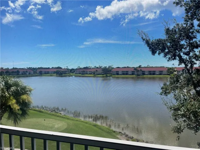 2730  Cypress Trace  CIR, Naples, FL 34119