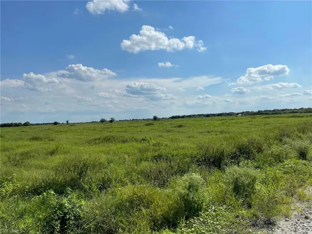 6555 5th  RD, Labelle, FL 33935
