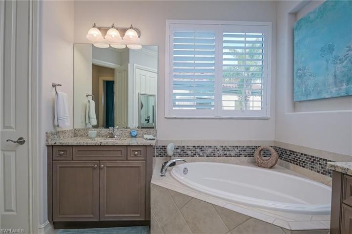 11001 Esteban DR, FORT MYERS FL 33912