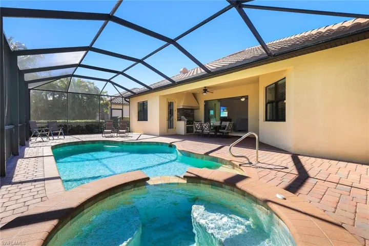 Pool with Hot Tub