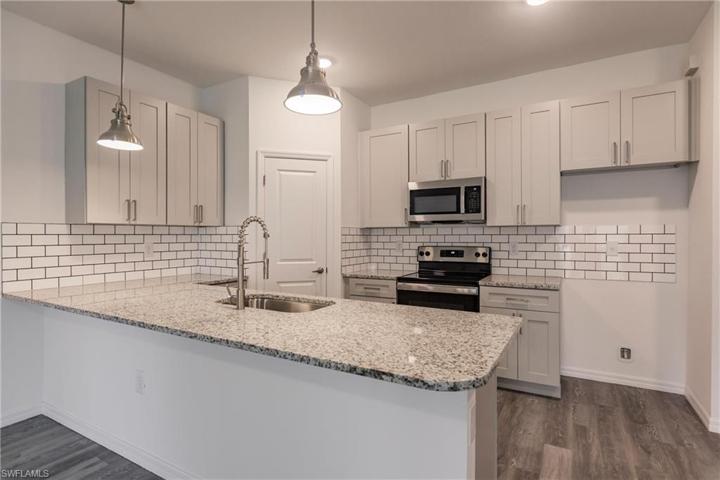 5045-5047  Locke  LN, Lehigh Acres, FL 33973