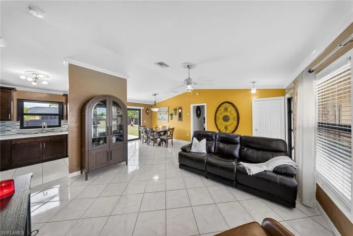 2010 NE 24th  TER, Cape Coral, FL 33909