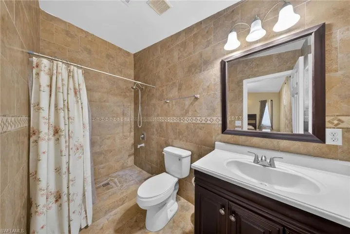 2010 NE 24th  TER, Cape Coral, FL 33909