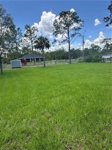 2201 Jackson Ave, Alva, Florida 33920