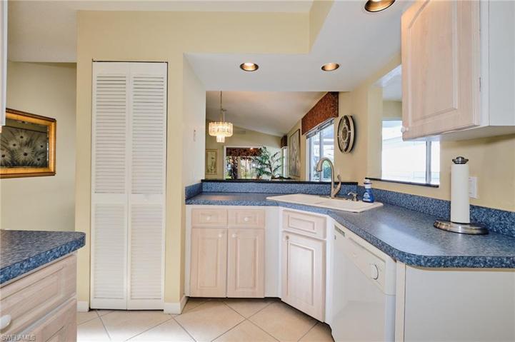 14805 Crooked Pond CT, FORT MYERS FL 33908