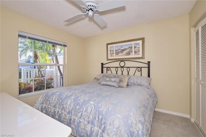 Guest Bedroom #1