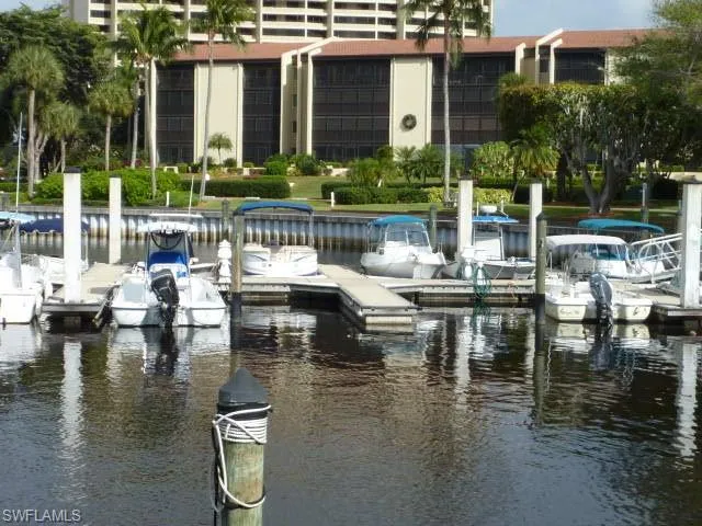 4821 S Landings Dr 205, Fort Myers, Florida 33919