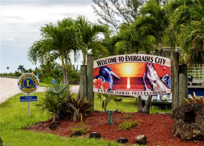 Everglades sign