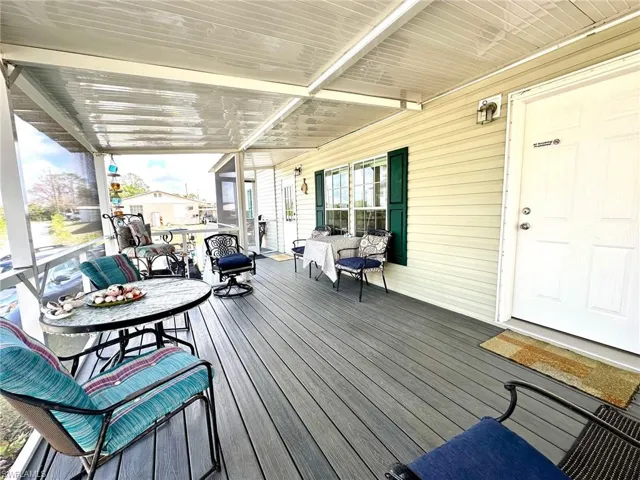Screened Lanai