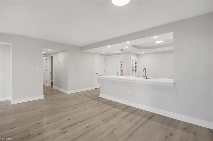 Dining room adjacent to the kitchen for easy entertaining