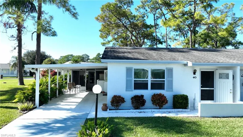 40 Heath Aster Ln, Lehigh Acres, Florida 33936