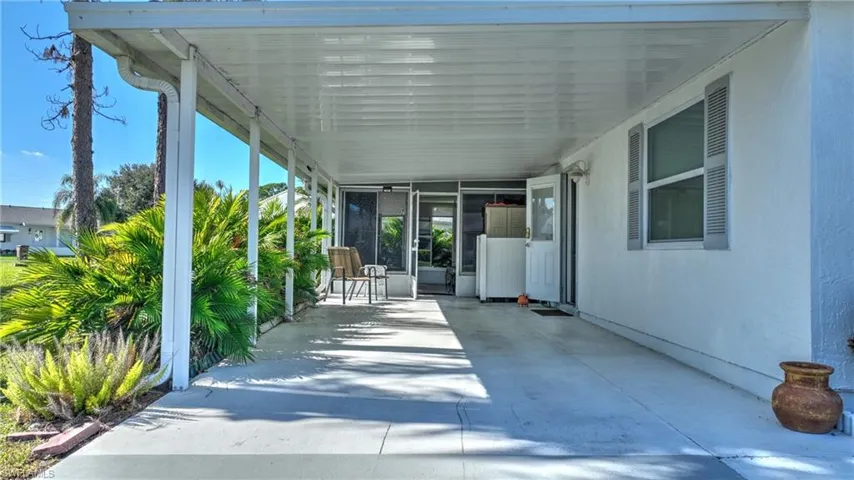 40 Heath Aster Ln, Lehigh Acres, Florida 33936