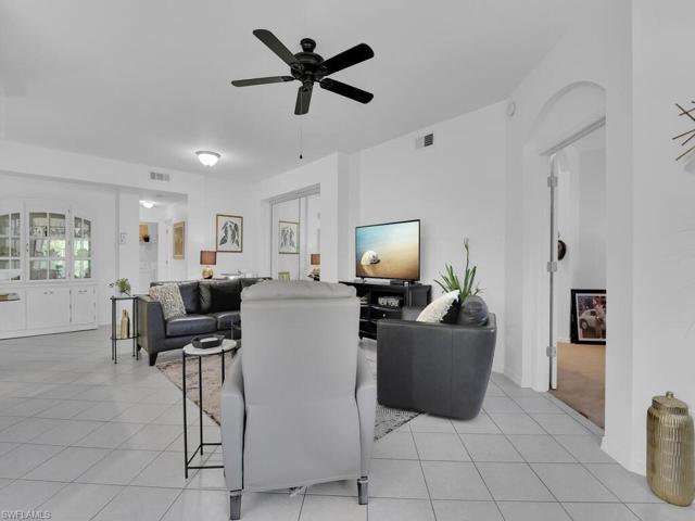 22904  Lone Oak  DR, Estero, FL 33928