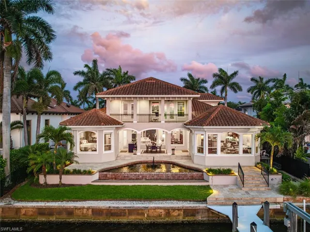 1942  KINGFISH  RD, Naples, FL 34102