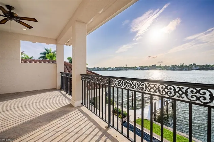 1942  KINGFISH  RD, Naples, FL 34102